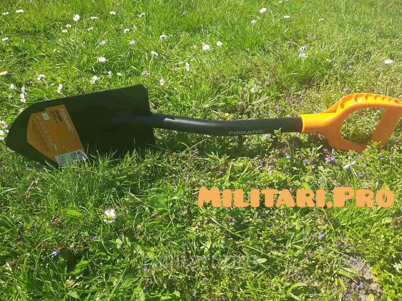 Лопата саперно-автомобильная Fiskars Solid Car Spade Steel 131417 (1014809).Оригинал.