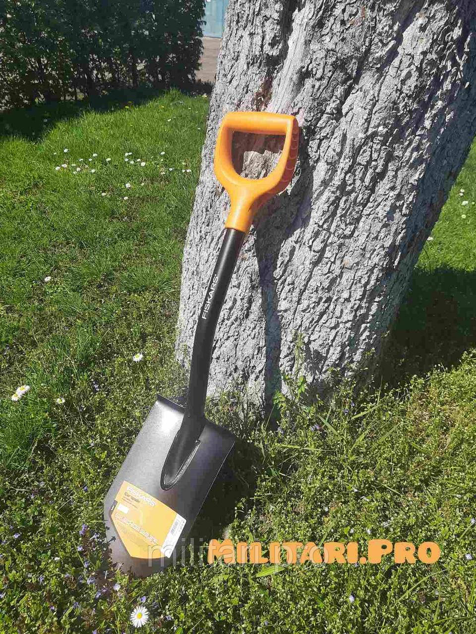 Лопата саперно-автомобильная Fiskars Solid Car Spade Steel 131417 (1014809).Оригинал.