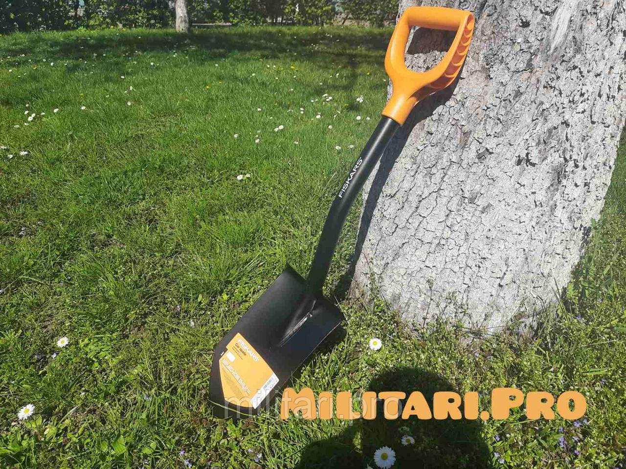 Лопата саперно-автомобильная Fiskars Solid Car Spade Steel 131417 (1014809).Оригинал.