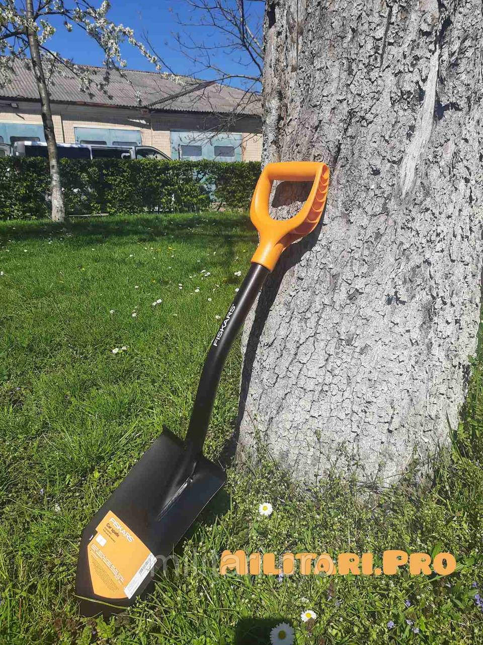 Лопата саперно-автомобильная Fiskars Solid Car Spade Steel 131417 (1014809).Оригинал.