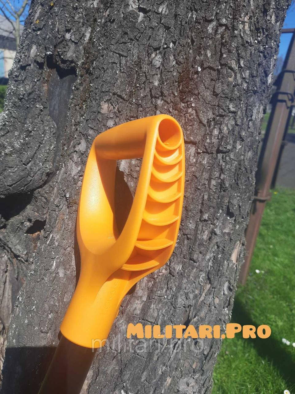 Лопата саперно-автомобильная Fiskars Solid Car Spade Steel 131417 (1014809).Оригинал.