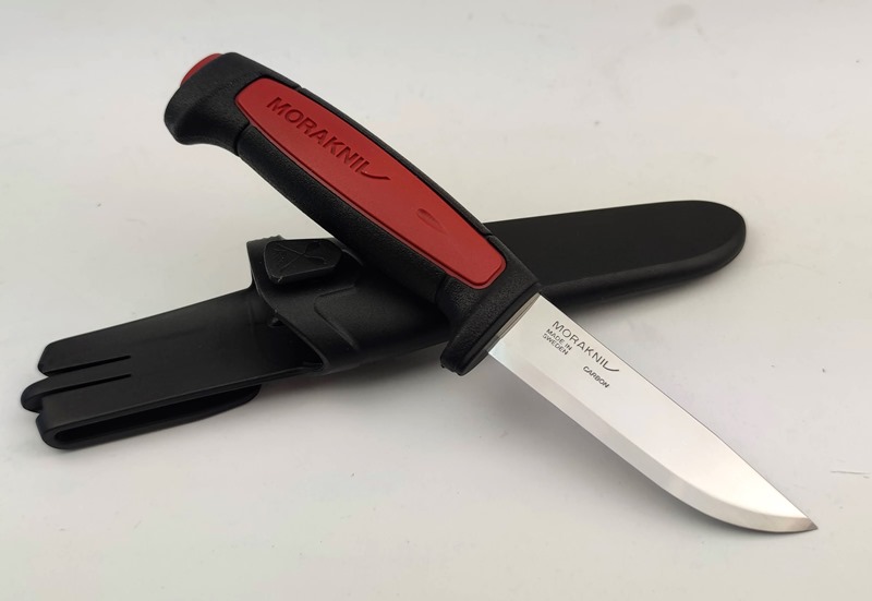 Нож Morakniv PRO C 12243. Картон. Швеция.