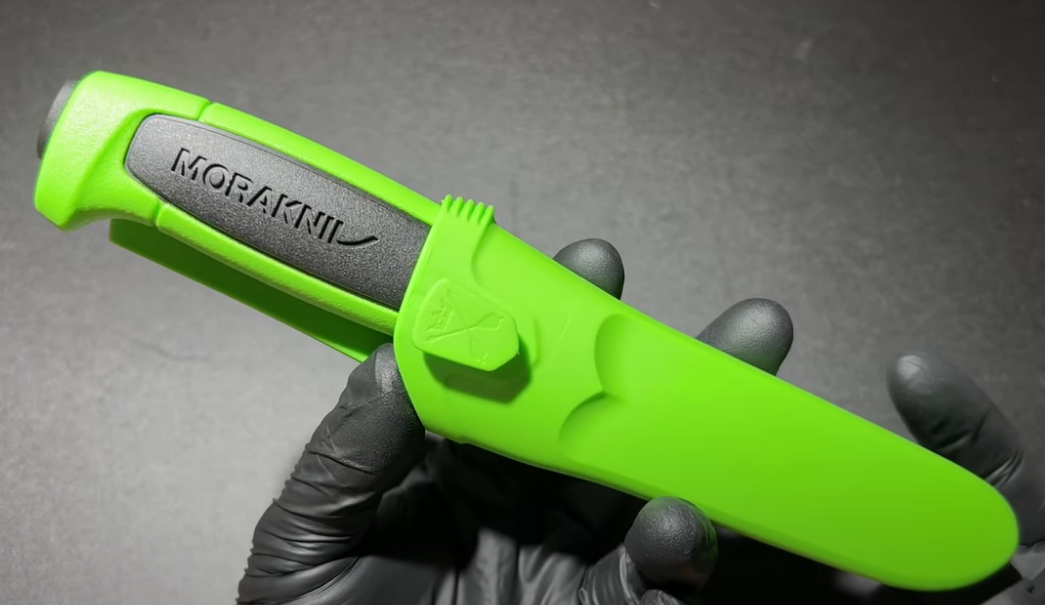 Нож Morakniv Basic 546 LE 2019 Green/Black (13451). Швеция.