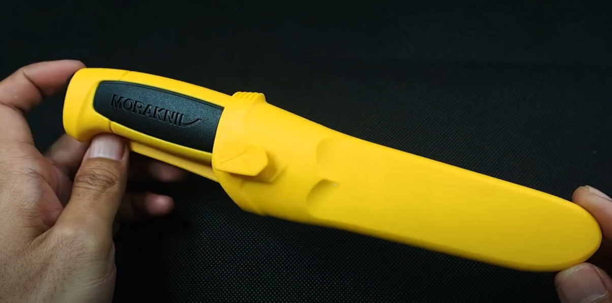 Купити - Нож Morakniv Basic 546, 2020 Set Yellow/Black 13711 из нержавеющей стали. Швеция.