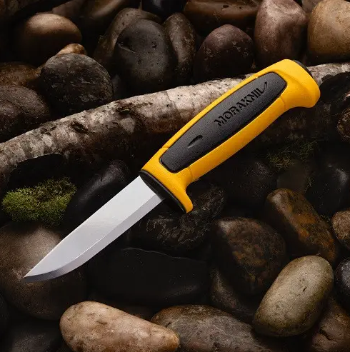 Нож Morakniv Basic 546, 2020 Set Yellow/Black 13711 из нержавеющей стали. Швеция.