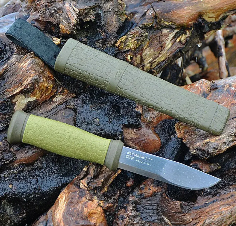 Купити - Ніж Morakniv Outdoor 2000 Green (10629). Швеція.