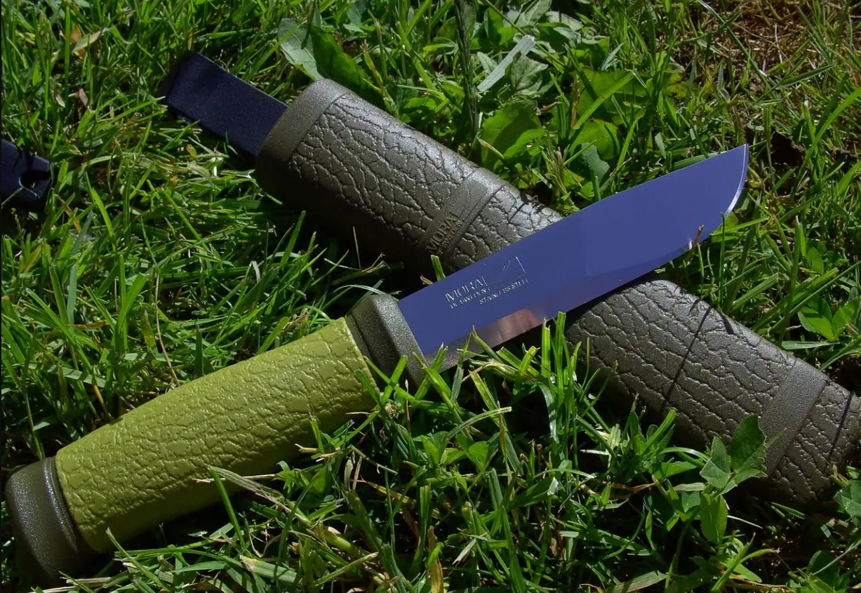 Ніж Morakniv Outdoor 2000 Green (10629). Швеція.