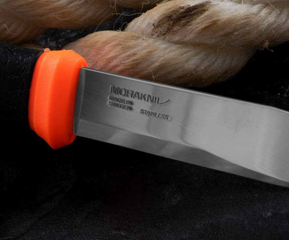 Ніж Morakniv Outdoor Mora 2000 (S) Orange (12057). Швеція.