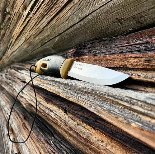 Нож Morakniv Companion Spark Yellow 13573. Швеция.