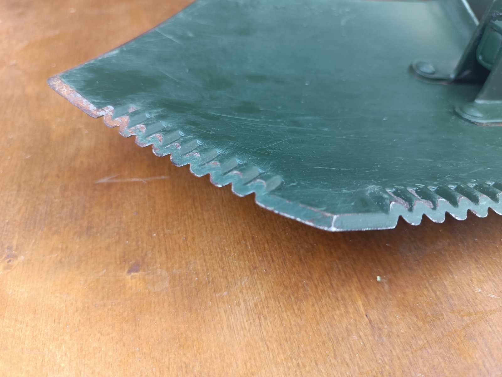 Лопата складна саперна армії Бундесвер. Оригінал. Легке БУ.