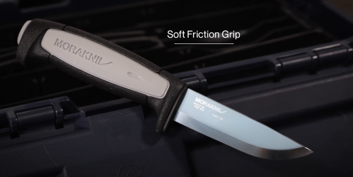 Ніж з вуглецевої сталі Robust new 12249. Carbon. Швеція.