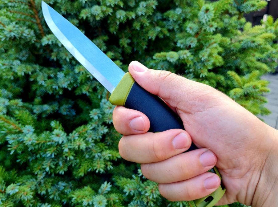 Нож Morakniv Companion Spark Green (13570). С кресалом. Швеция.